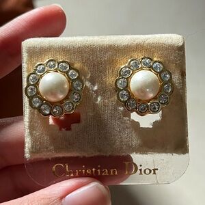 Vintage WT Christian Dior Flower Star Pearl Rhinestone Round Gold Clip Earrings